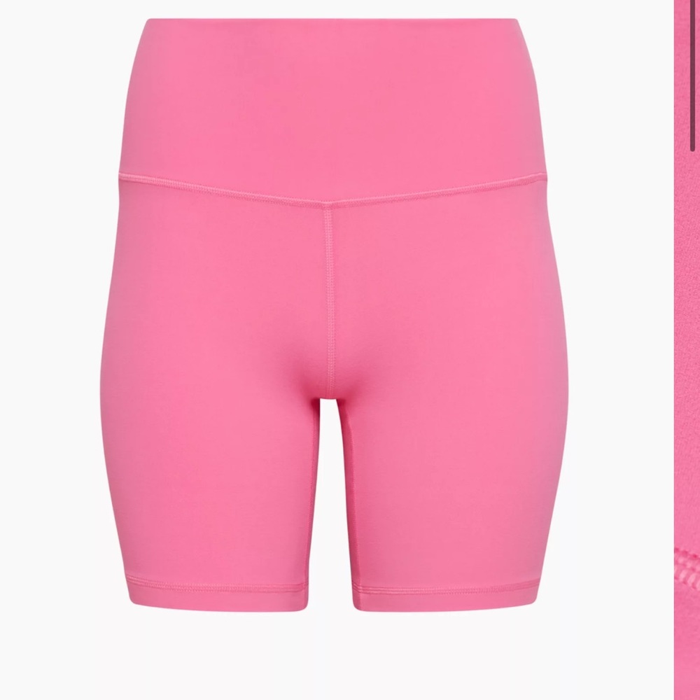Aritzia Pink TnAction Shorts size Small. 7in length